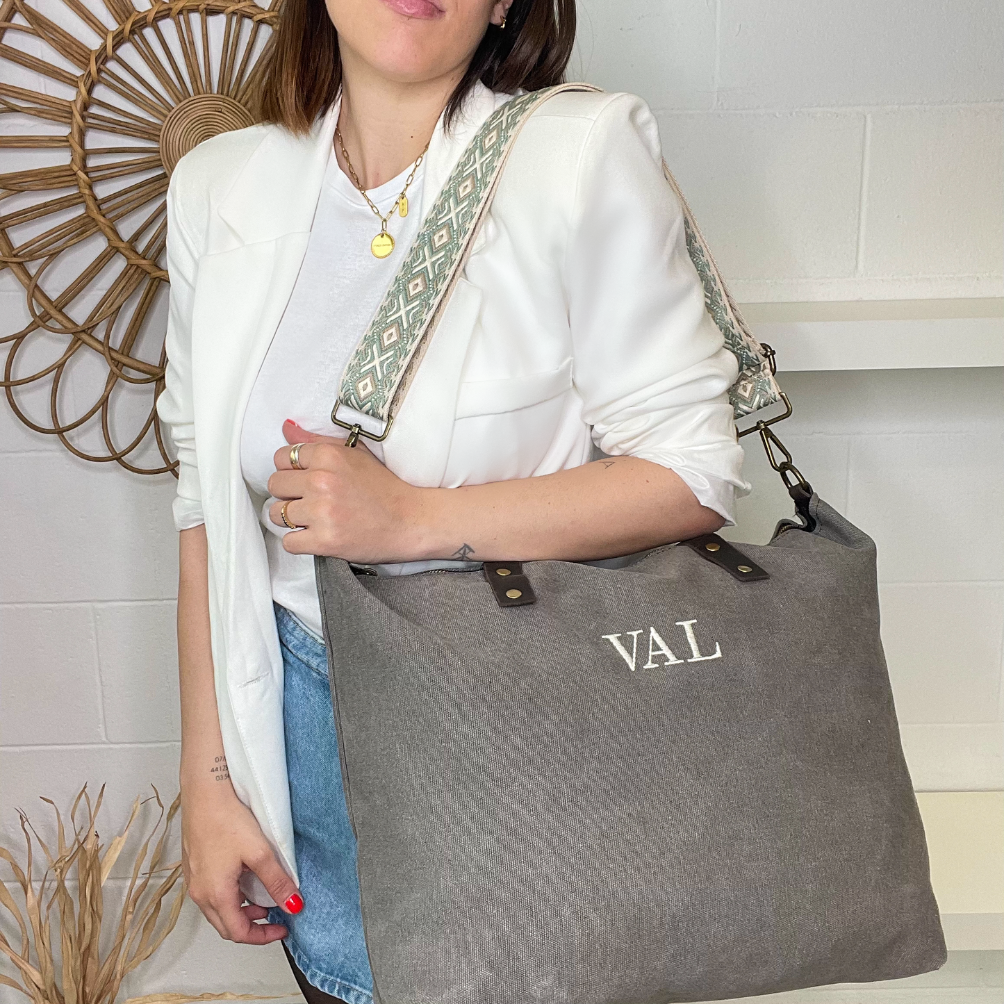 Bolso loneta con correa étnica - Color taupe