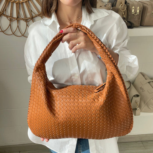 Bolso de mano CRUZADO de piel  - Color camel