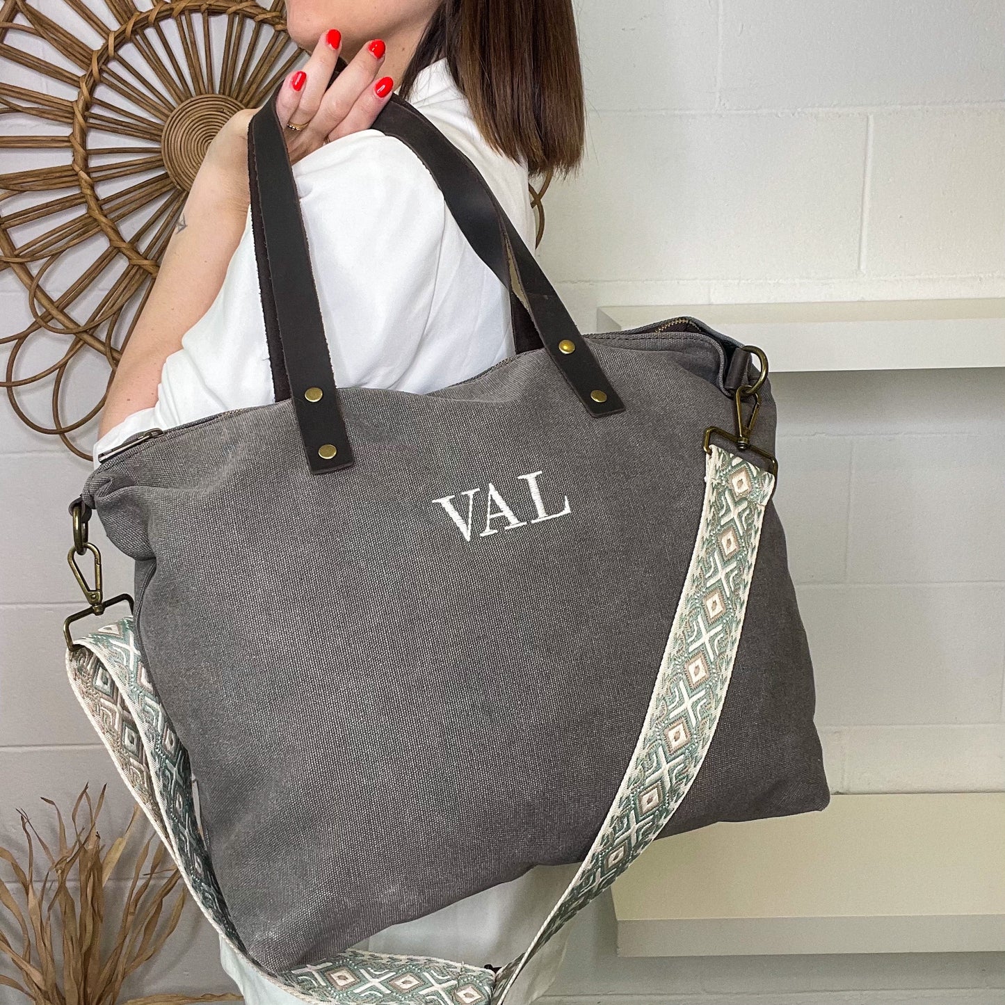 Bolso loneta con correa étnica - Color taupe