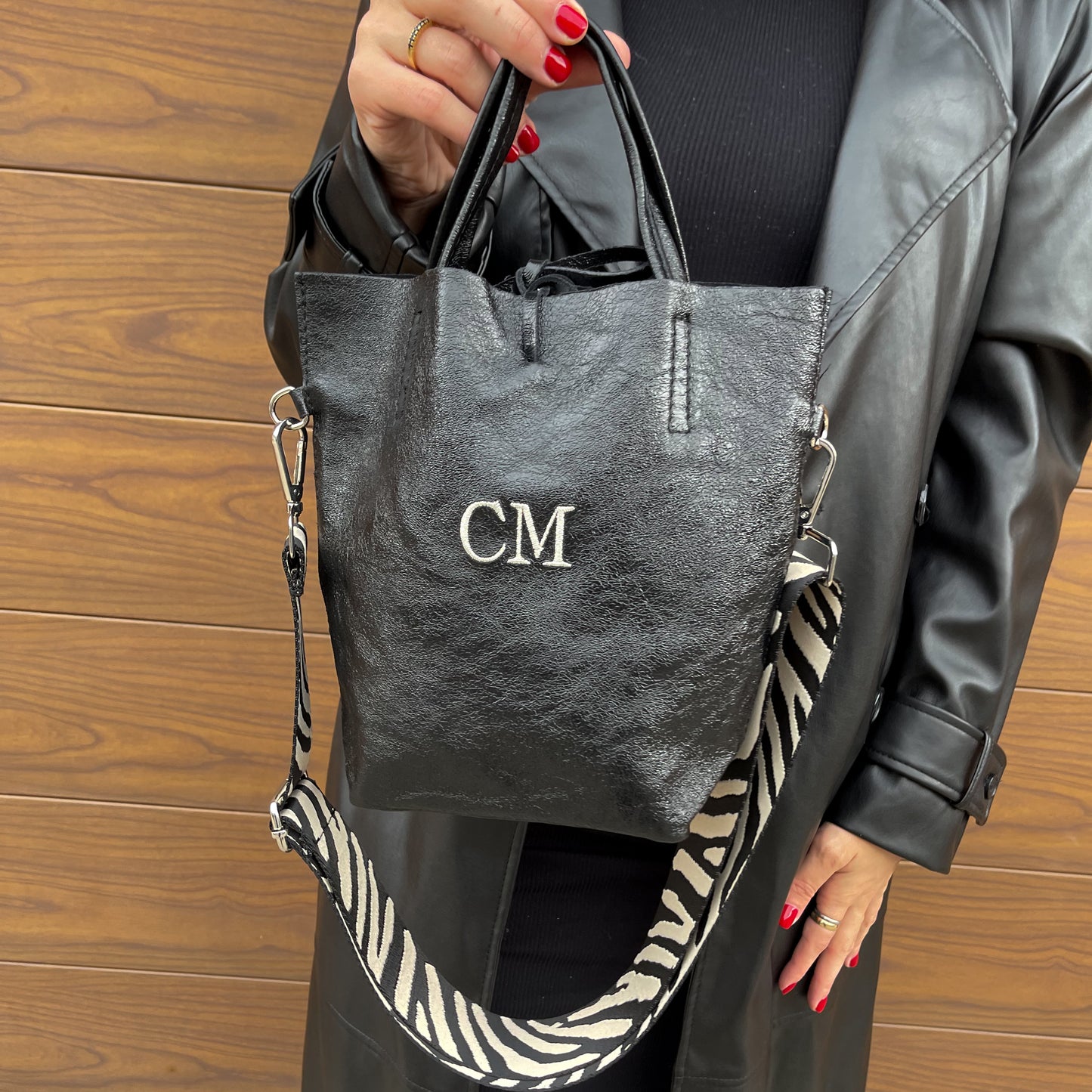 Bolso pequeño piel lazo personalizado - Color negro brillante