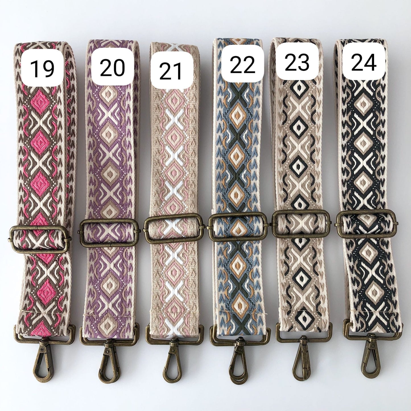 Bolso loneta con correa étnica - Color taupe claro