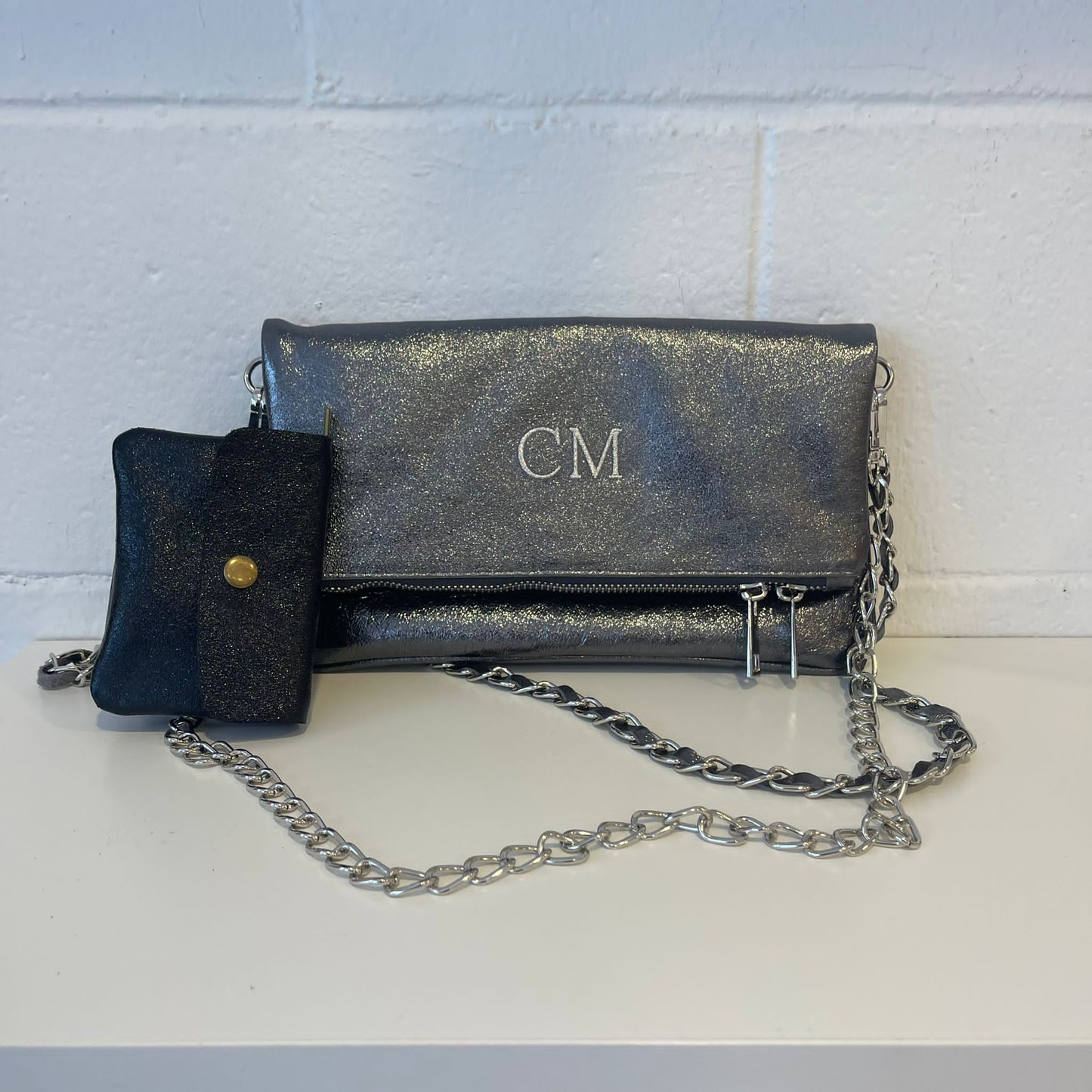 Bolso doble cadena brillante  - color PLATA