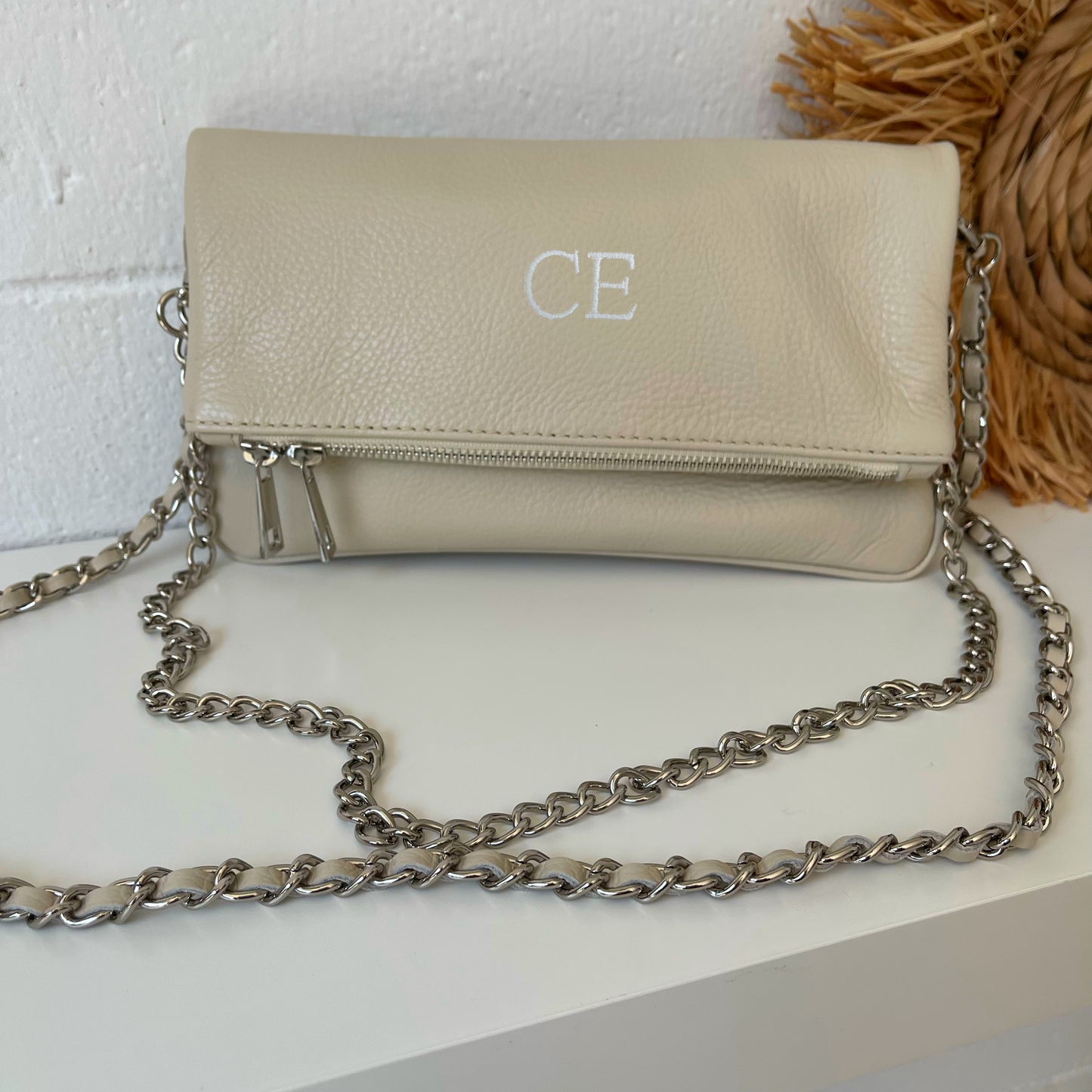 Bolso de piel doble cadena personalizado - Color beige